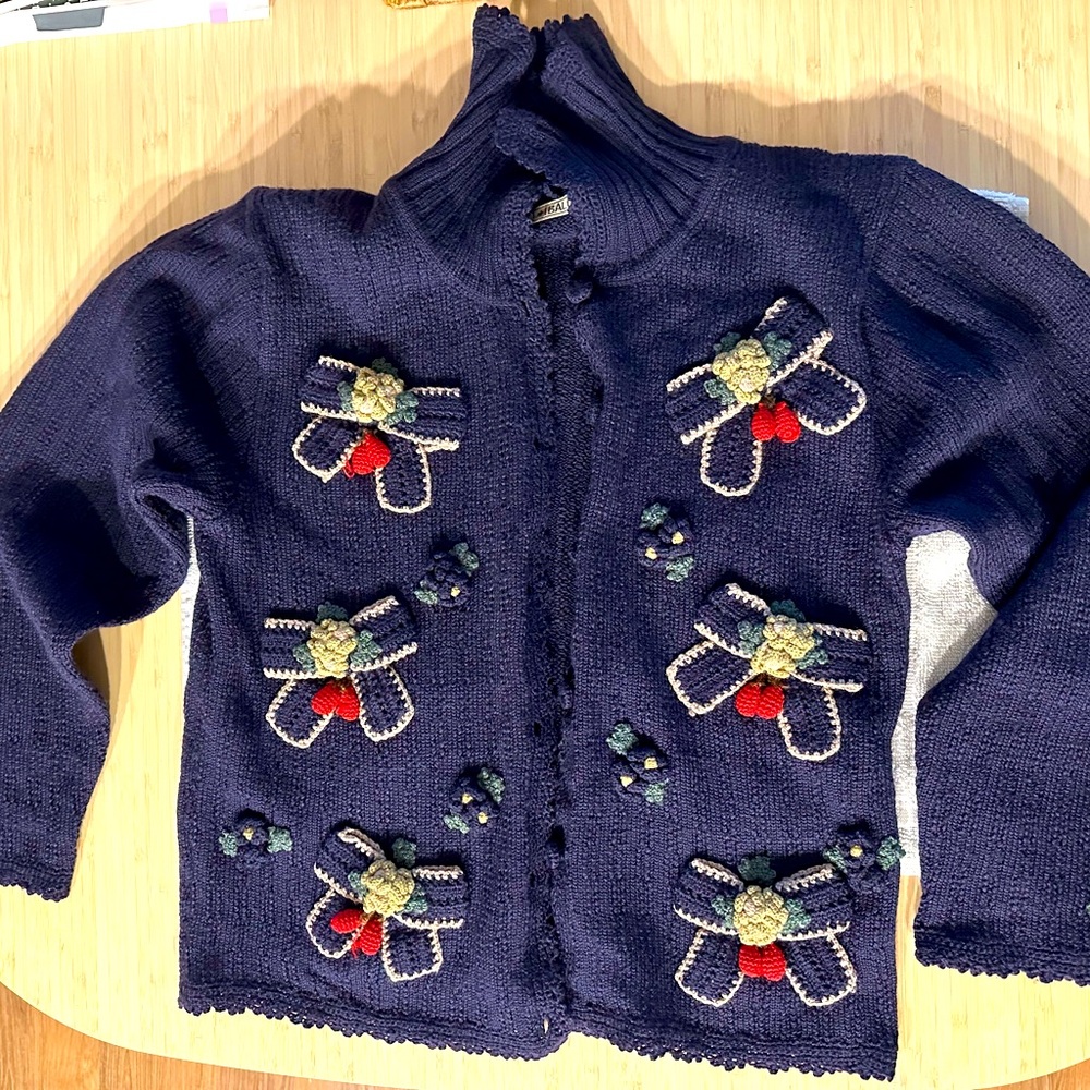 Vintage Handmade Wool Sweater Cardigan from early 1990s